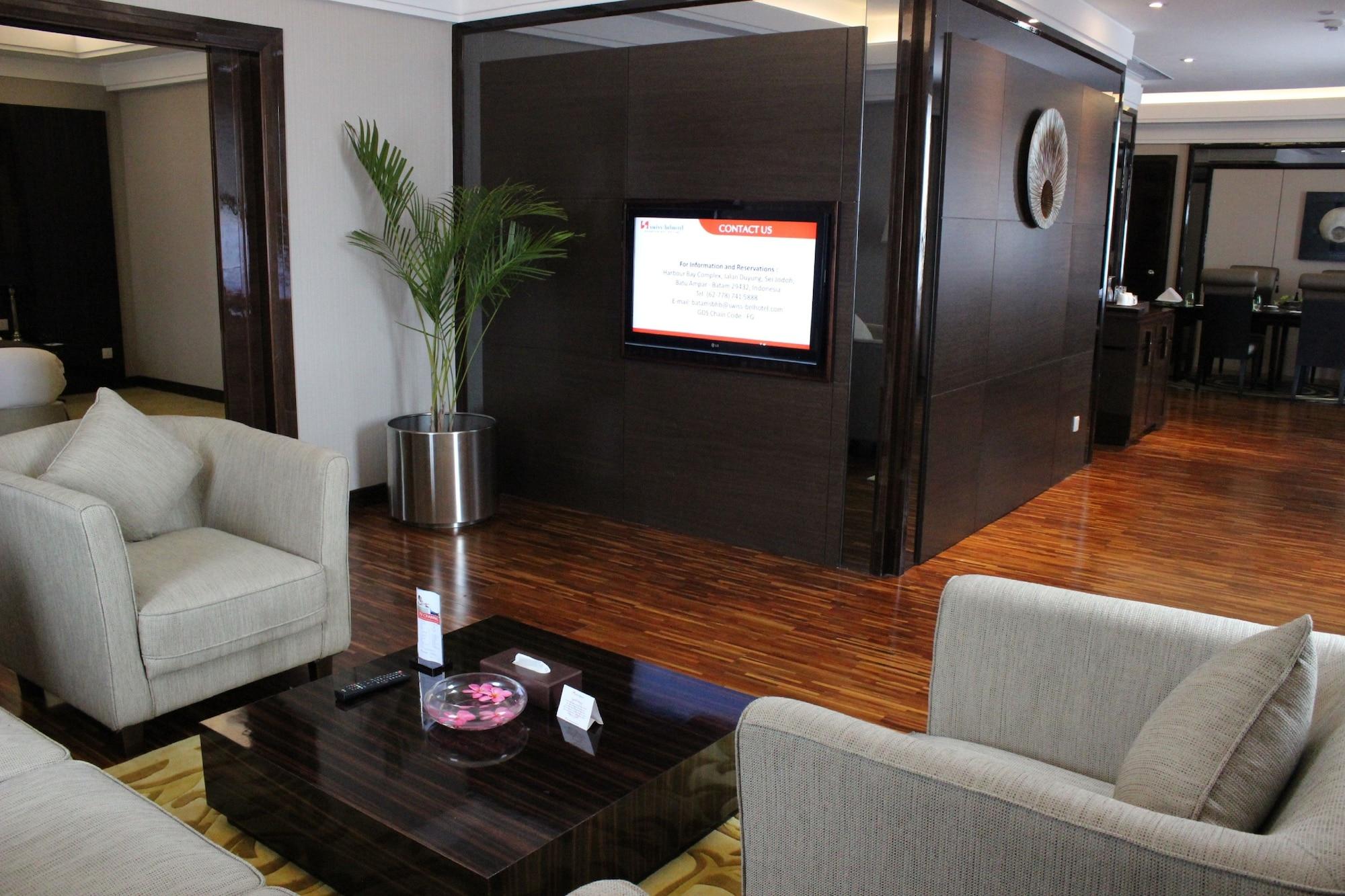 Swiss-Belhotel Harbour Bay Nagoya Ngoại thất bức ảnh