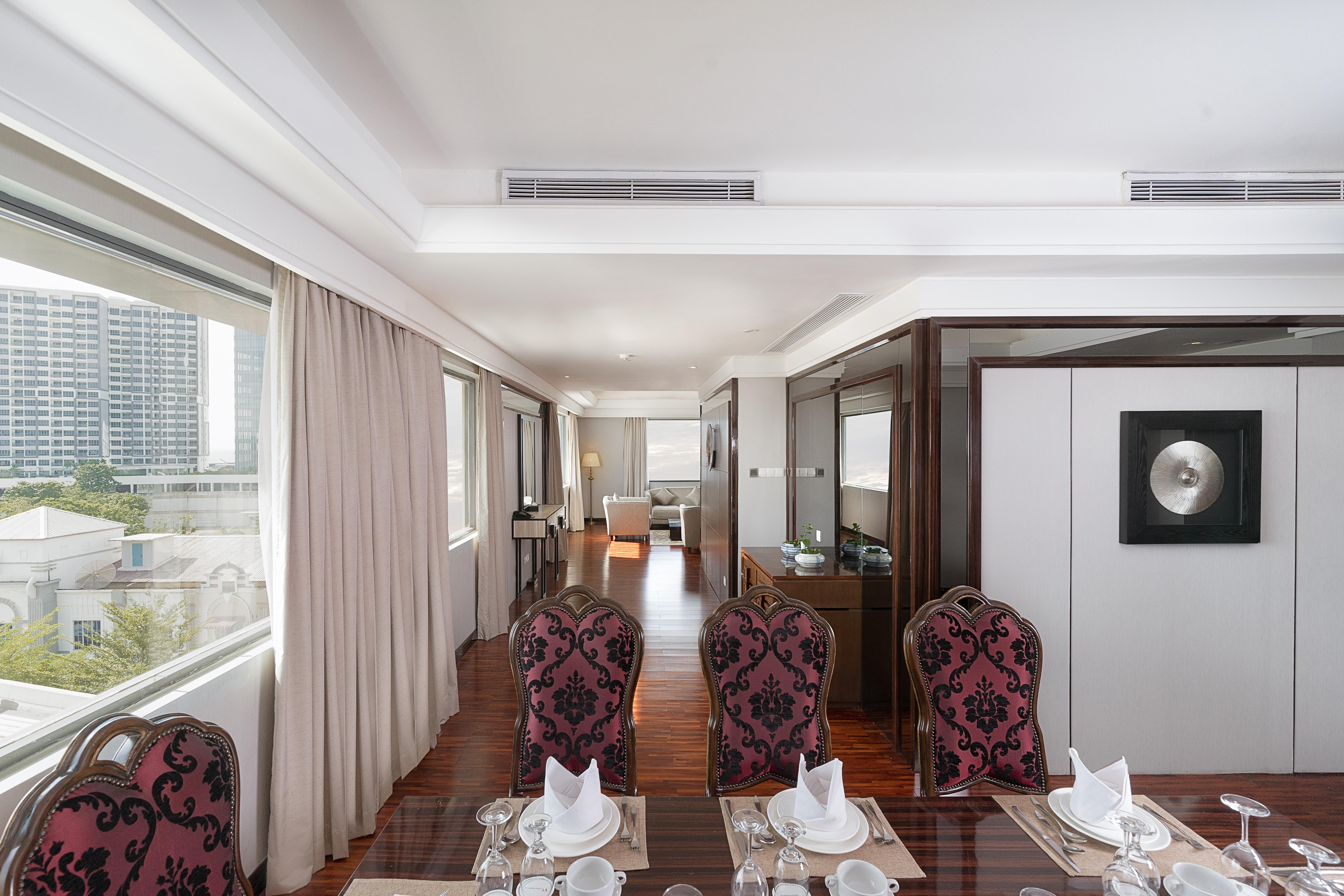 Swiss-Belhotel Harbour Bay Nagoya Ngoại thất bức ảnh