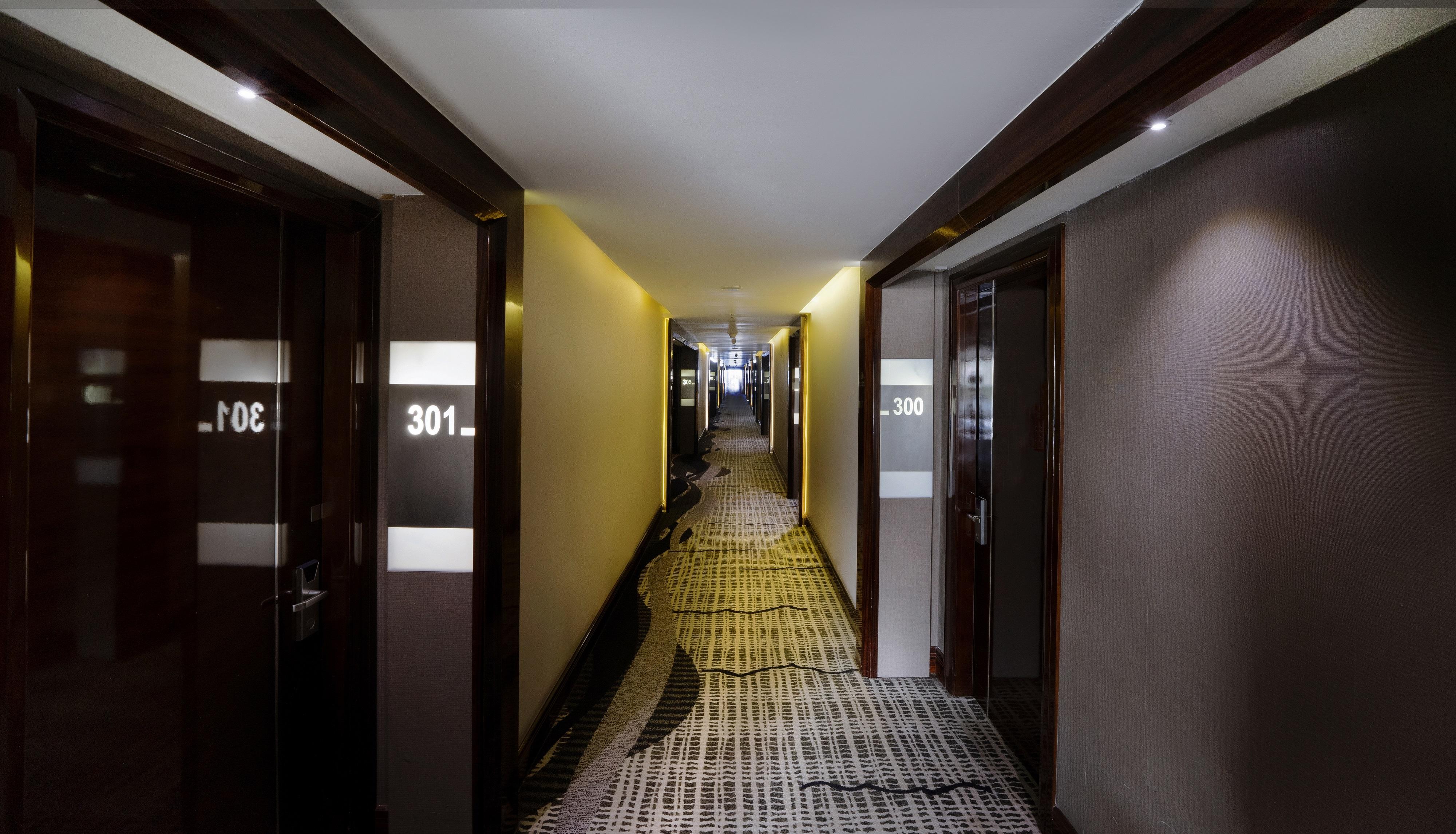 Swiss-Belhotel Harbour Bay Nagoya Ngoại thất bức ảnh