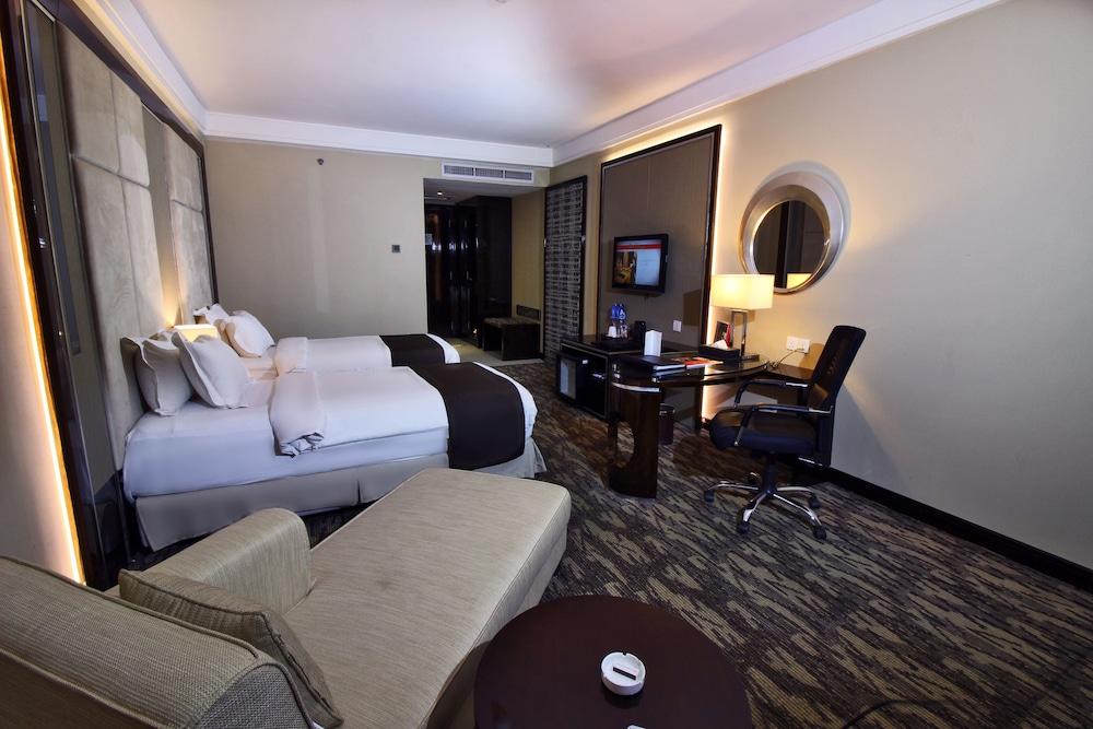 Swiss-Belhotel Harbour Bay Nagoya Ngoại thất bức ảnh