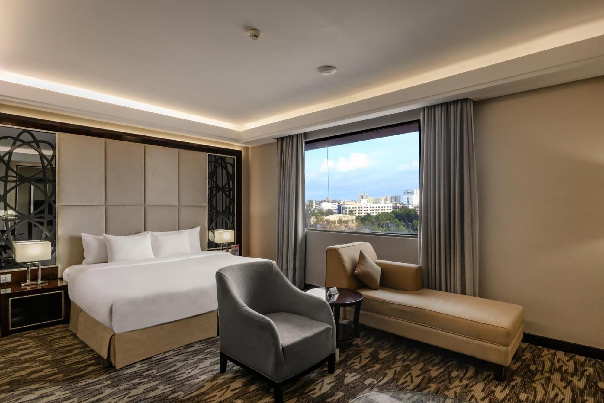 Swiss-Belhotel Harbour Bay Nagoya Ngoại thất bức ảnh