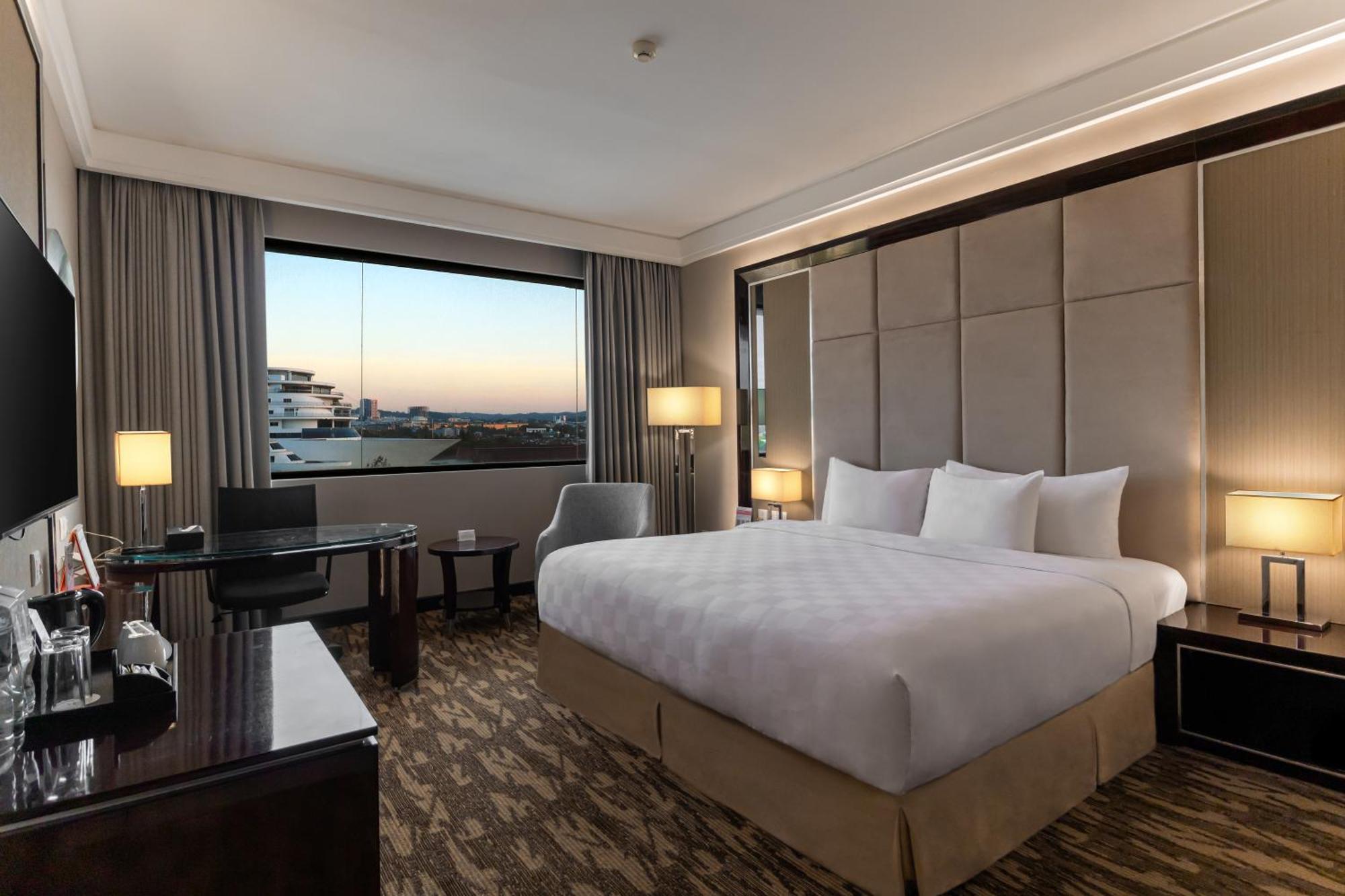 Swiss-Belhotel Harbour Bay Nagoya Ngoại thất bức ảnh