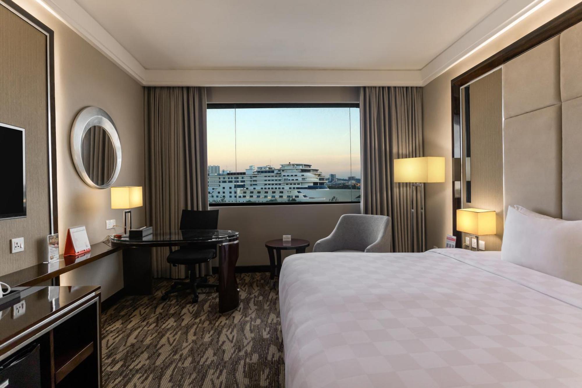 Swiss-Belhotel Harbour Bay Nagoya Ngoại thất bức ảnh