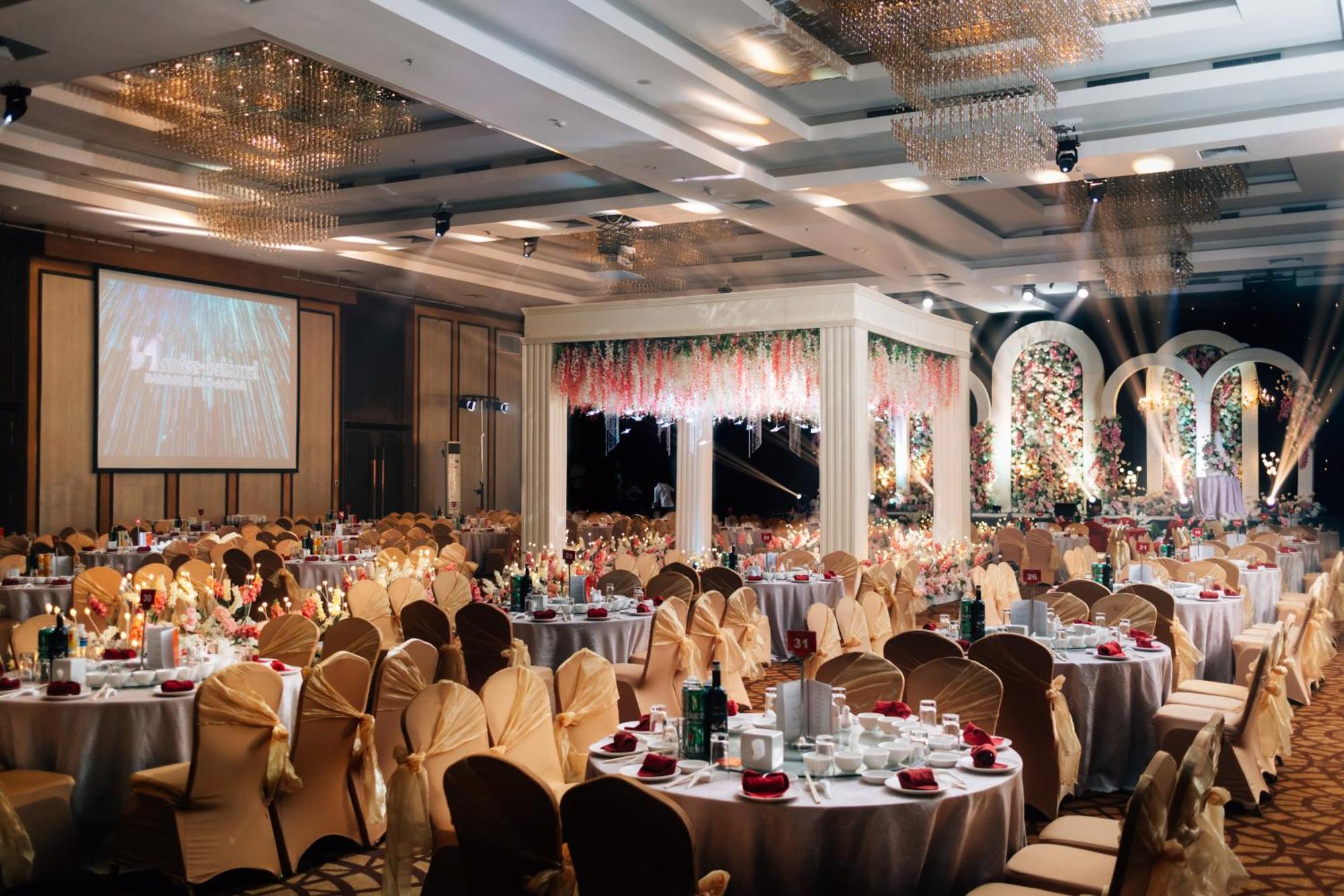 Swiss-Belhotel Harbour Bay Nagoya Ngoại thất bức ảnh