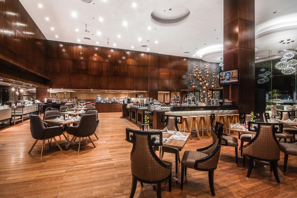 Swiss-Belhotel Harbour Bay Nagoya Ngoại thất bức ảnh